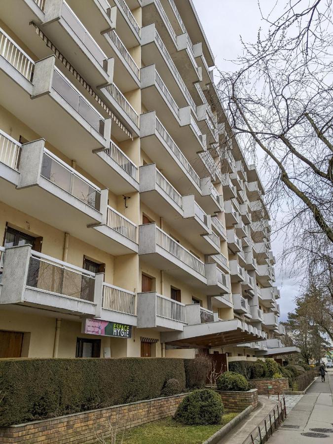 Le Fier Pied A Terre A Apartment *