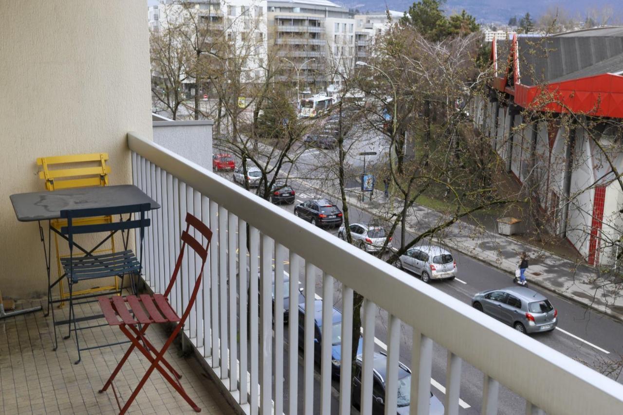 Le Fier Pied A Terre A *